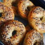 Knusprige Bagels aus der Heißluftfritteuse, frisch und lecker